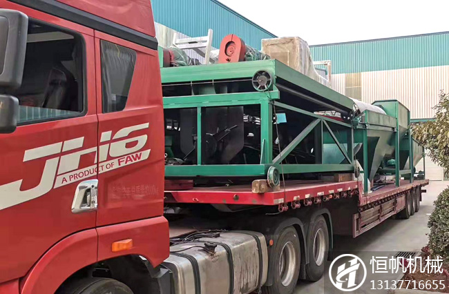 槽式翻拋機、滾筒篩分機裝車